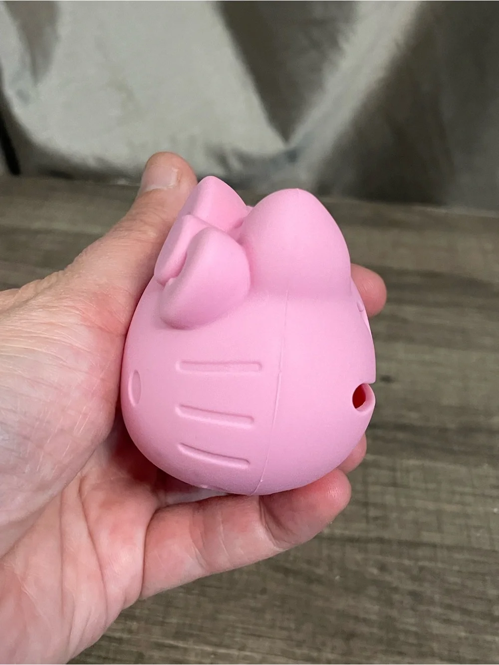 Sanrio Hello Kitty Pink Silicone Make Up Blending Sponge Case